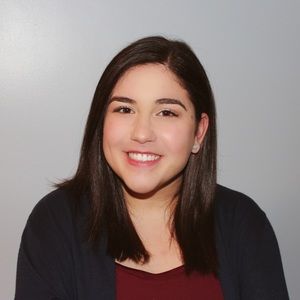 Meet your Posher, Kayla